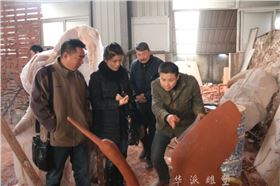 安徽青松集團(tuán)考察華派雕塑